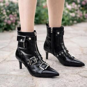 NEW Wild Pair Moonbeam Gothic Black Buckle Booties Size 8.5 Pointy Stiletto Heel